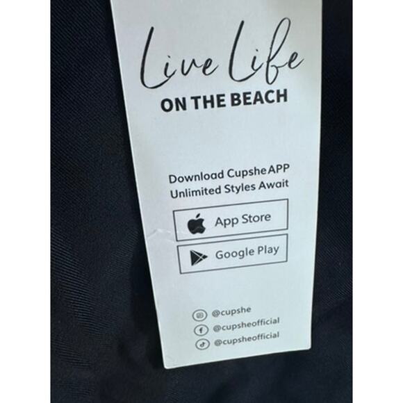 NWT!! "Cupshe" One Piece Bathing Suit SZ M Halter Tie Boating Beach Ocean Pool - Picture 9 of 11